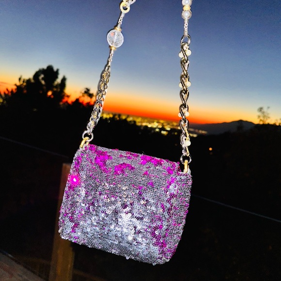 Dolce & Gabbana: Reversible Sequin Beaded Strap Miss Charles Mini Shoulder Bag - Picture 11 of 16